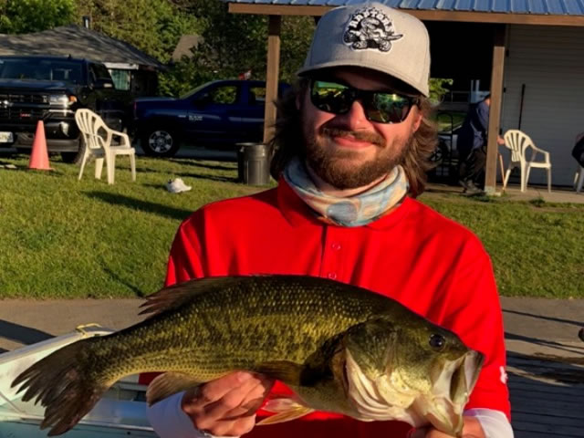 Lawrence Park Little Lake Fish 4